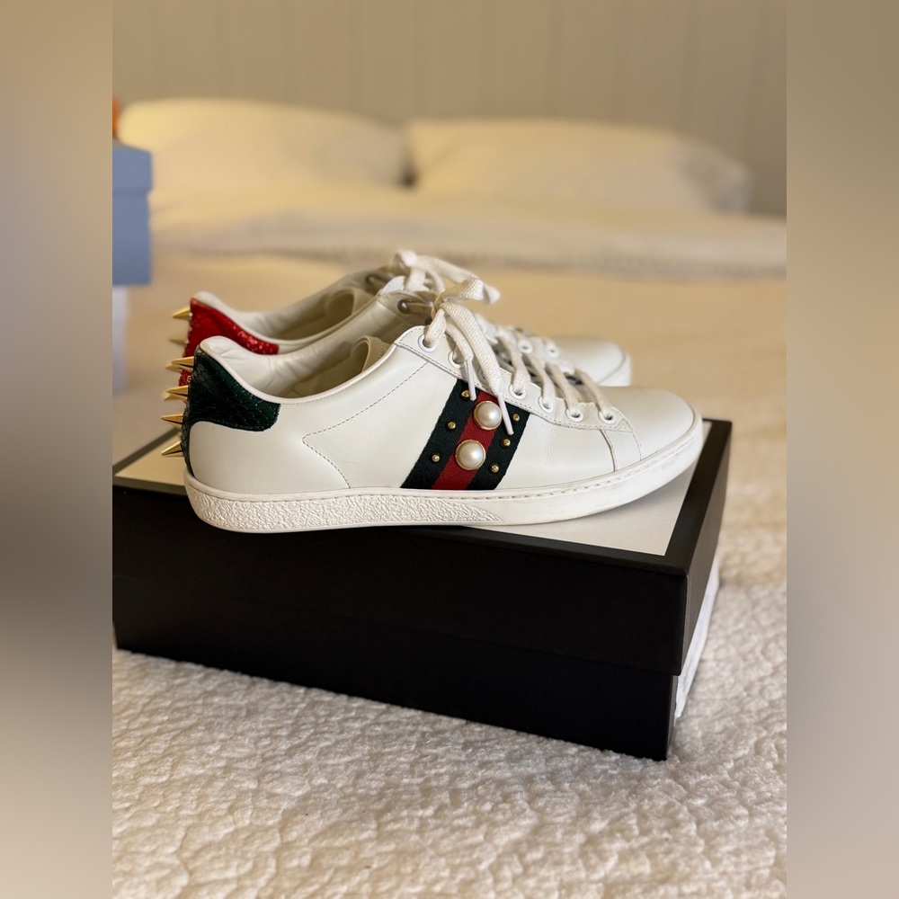 Gucci White Sneakers